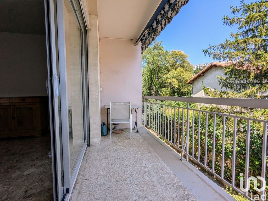 Achat appartement à vendre 4 pièces 86 m² - Aix-en-Provence