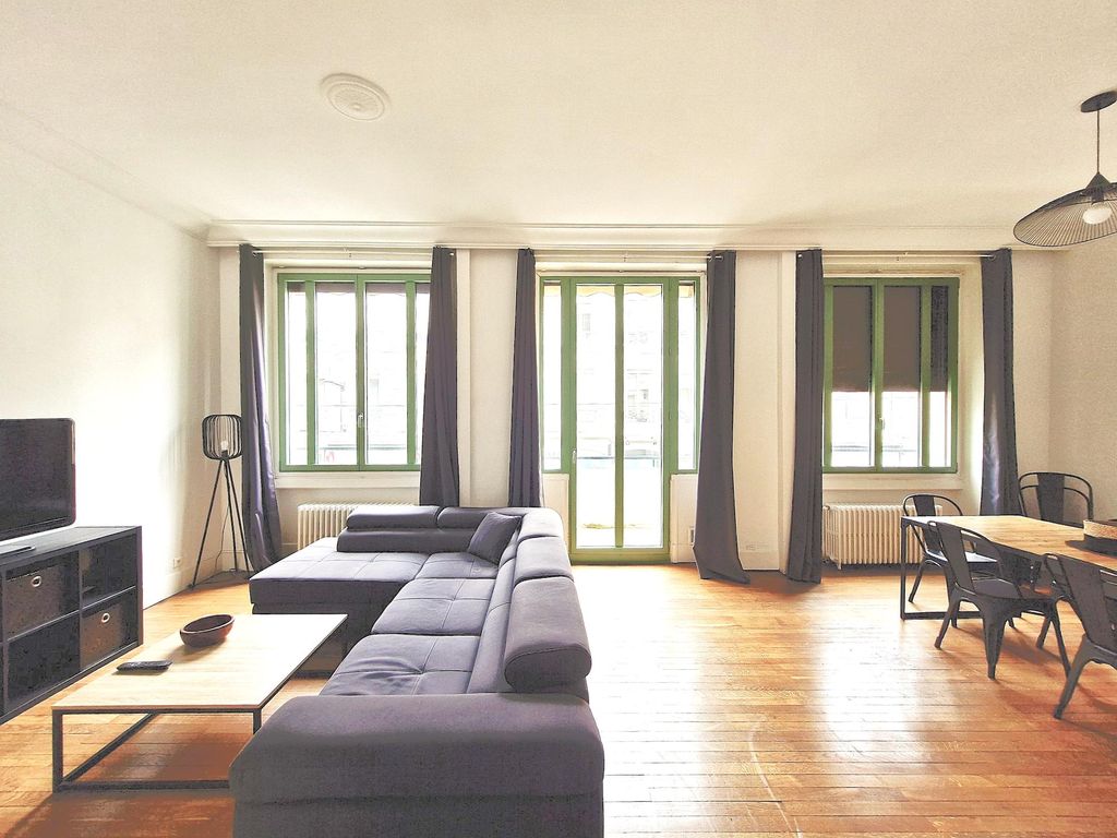Achat appartement à vendre 6 pièces 126 m² - Saint-Étienne