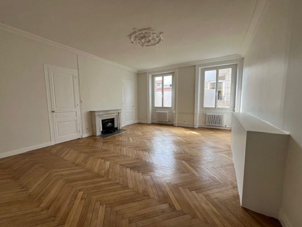 Achat appartement à vendre 5 pièces 167 m² - Saint-Étienne