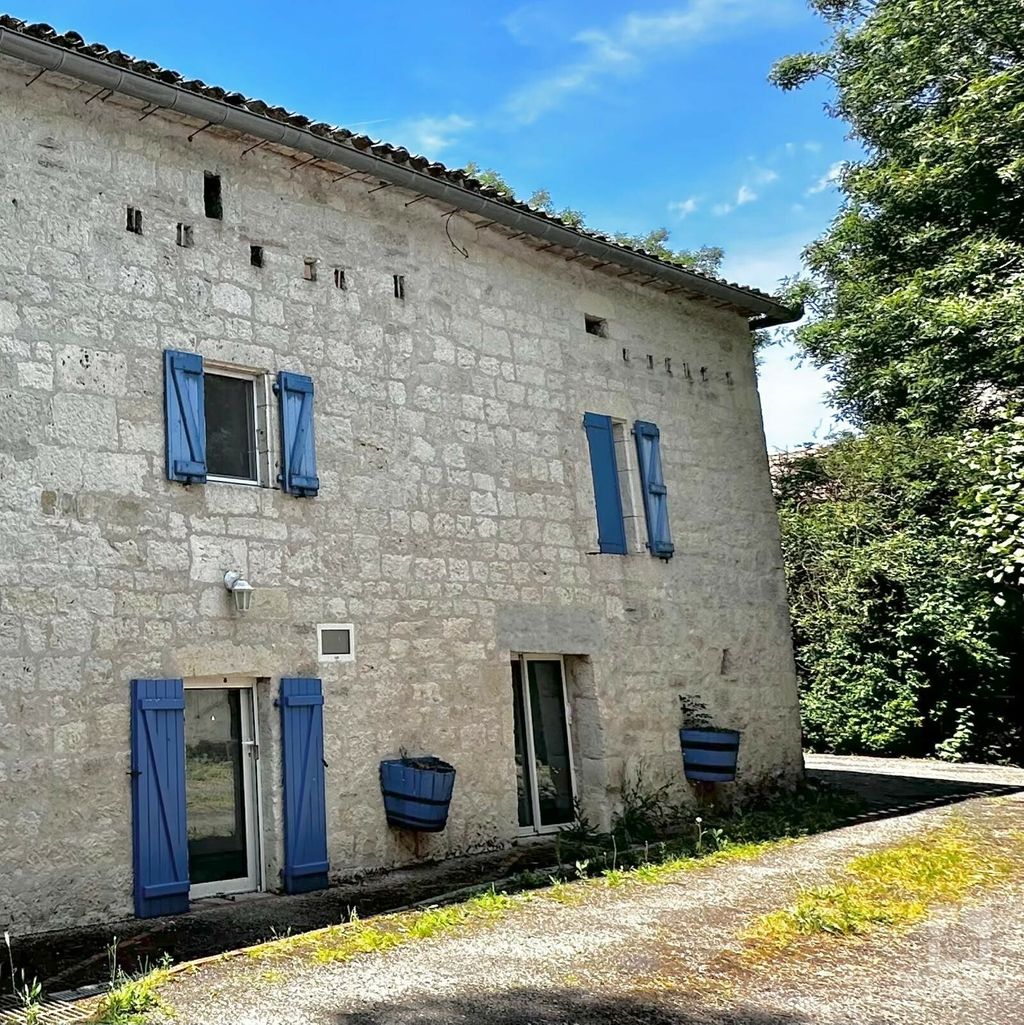 Achat maison à vendre 3 chambres 141 m² - Montdoumerc