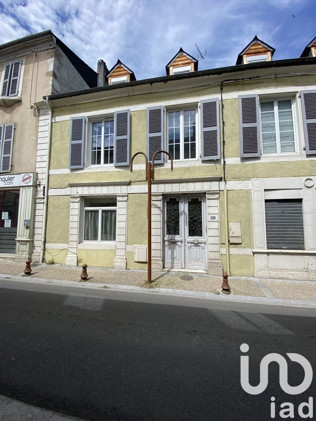 Achat appartement à vendre 2 pièces 45 m² - Nay