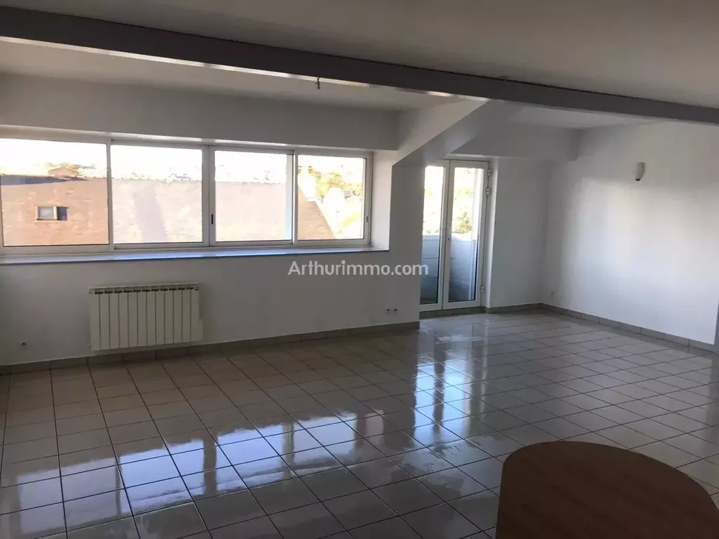 Achat appartement à vendre 3 pièces 71 m² - Cholet