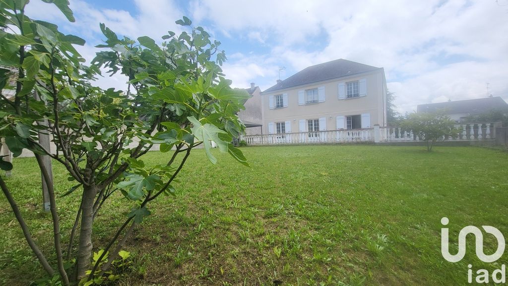 Achat maison à vendre 5 chambres 170 m² - Amilly