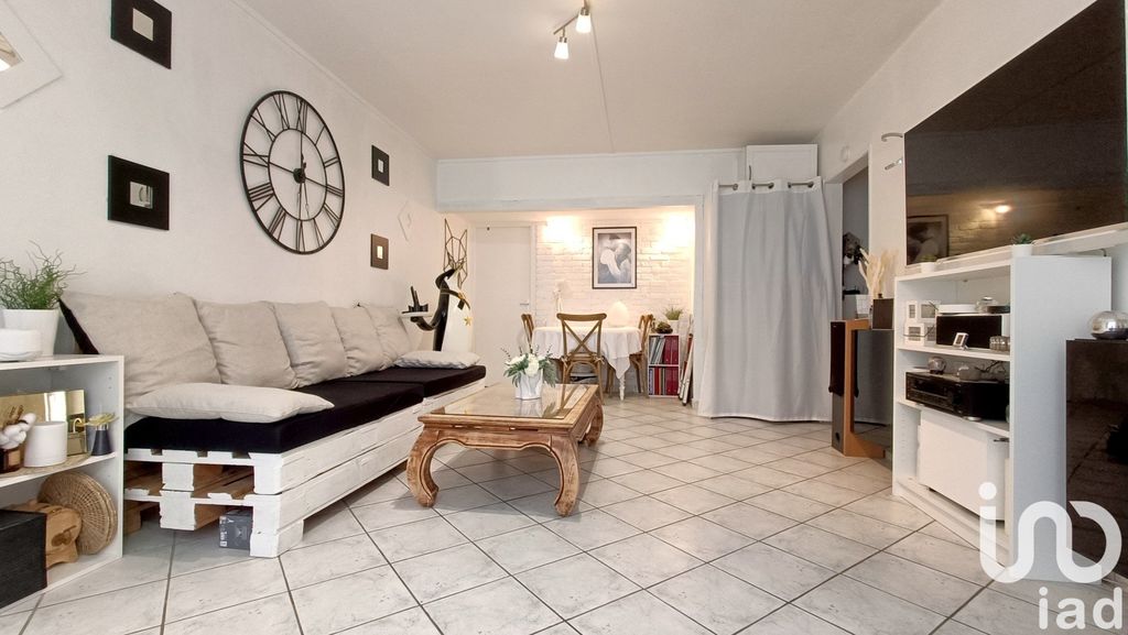 Achat appartement à vendre 4 pièces 57 m² - Reims