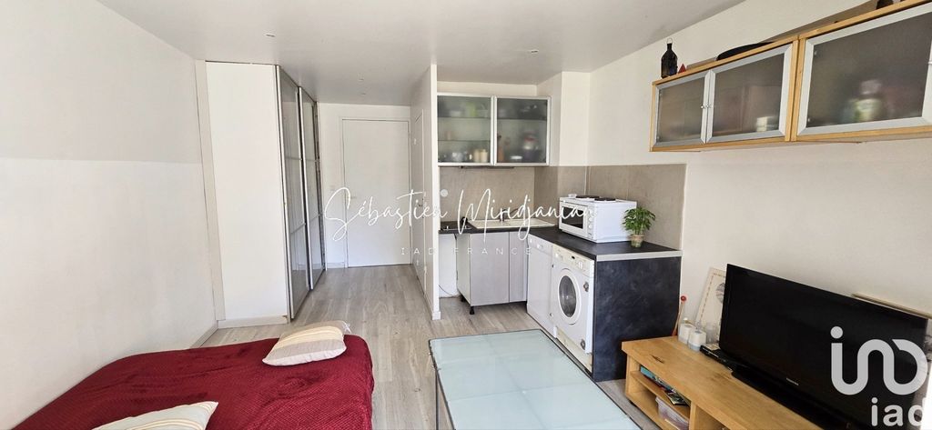 Achat studio à vendre 22 m² - La Londe-les-Maures