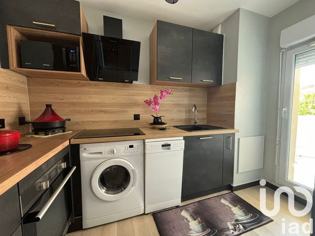 Achat appartement à vendre 3 pièces 64 m² - Noisy-le-Grand