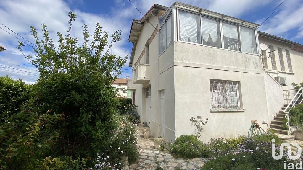 Achat maison à vendre 4 chambres 170 m² - Nîmes