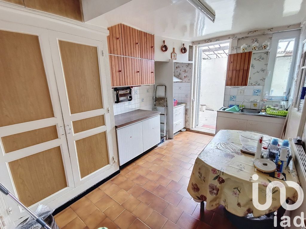 Achat maison à vendre 4 chambres 129 m² - Montbron