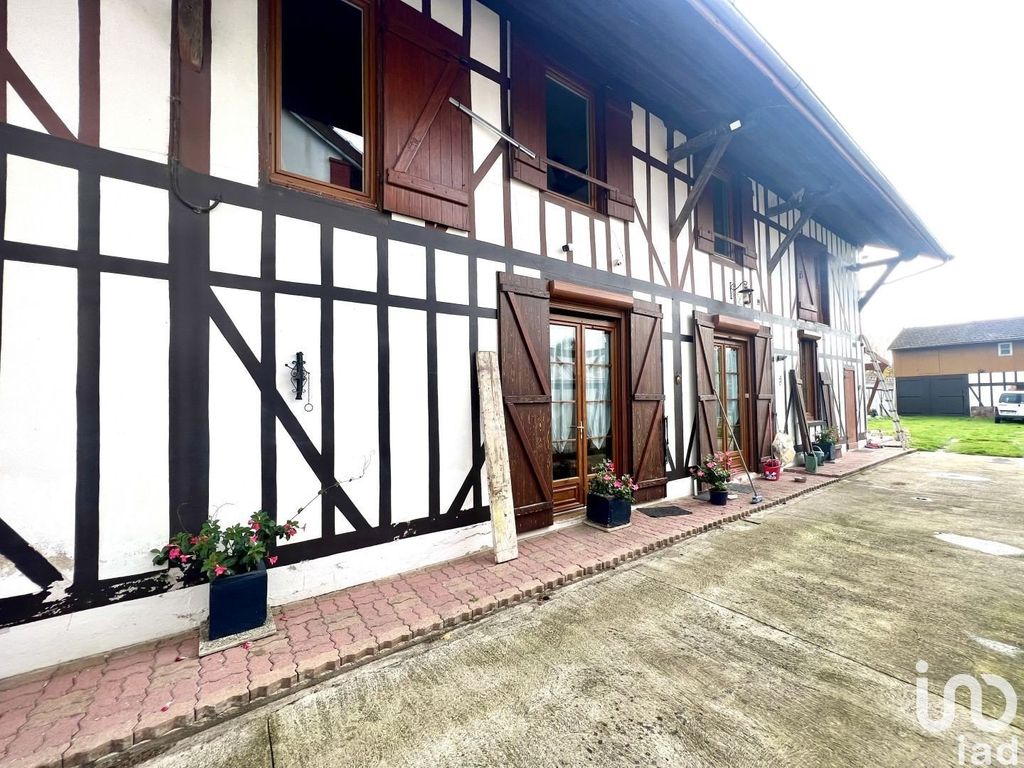 Achat maison à vendre 3 chambres 130 m² - Frignicourt