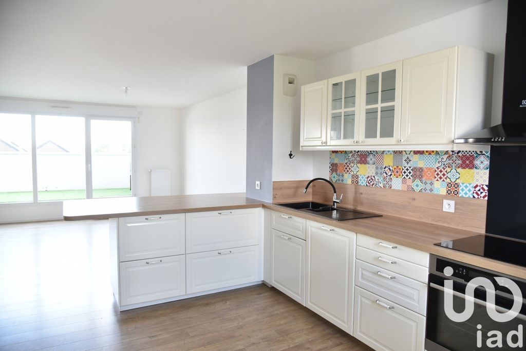 Achat duplex à vendre 4 pièces 94 m² - Chartres-de-Bretagne