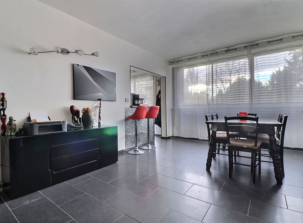 Achat appartement à vendre 3 pièces 68 m² - Saint-Leu-la-Forêt