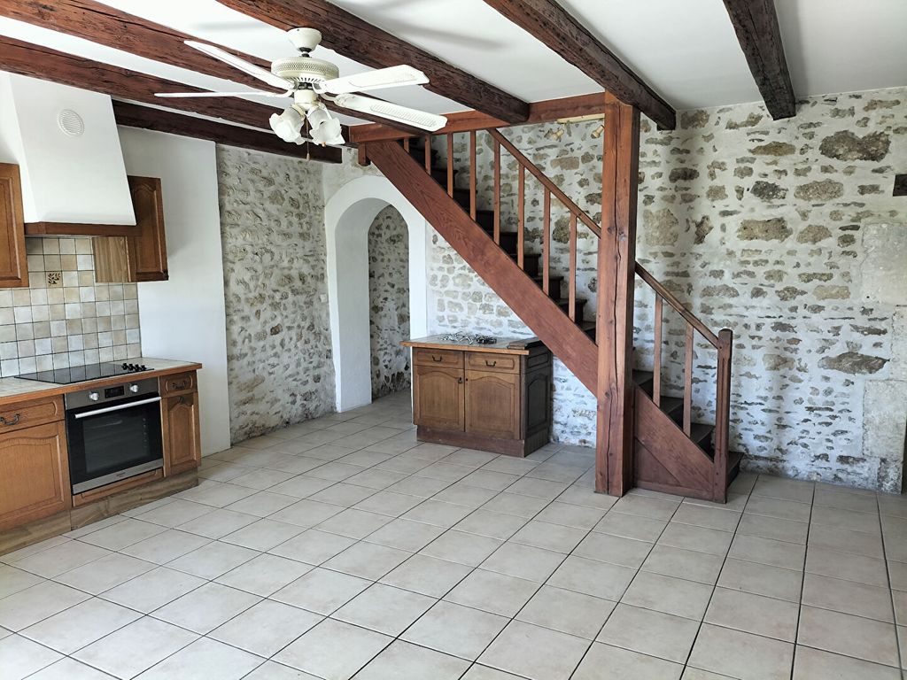 Achat maison à vendre 4 chambres 126 m² - Tonnay-Charente