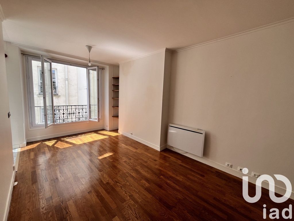 Achat appartement à vendre 4 pièces 30 m² - Paris 18ème arrondissement