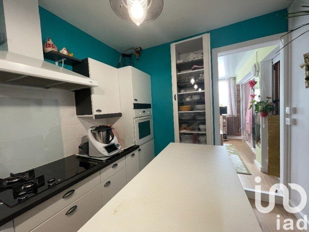 Achat appartement à vendre 3 pièces 63 m² - Royan