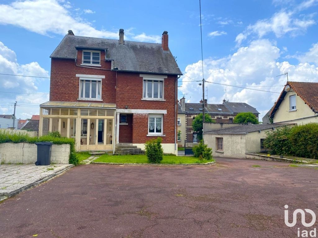 Achat maison à vendre 5 chambres 150 m² - Montdidier