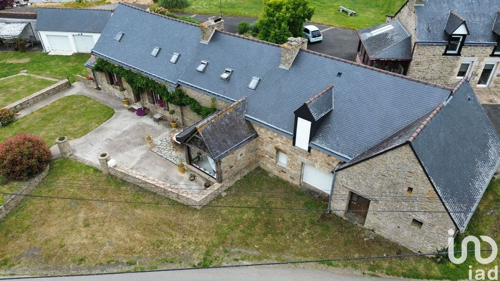 Achat maison à vendre 5 chambres 126 m² - Saint-Trimoël