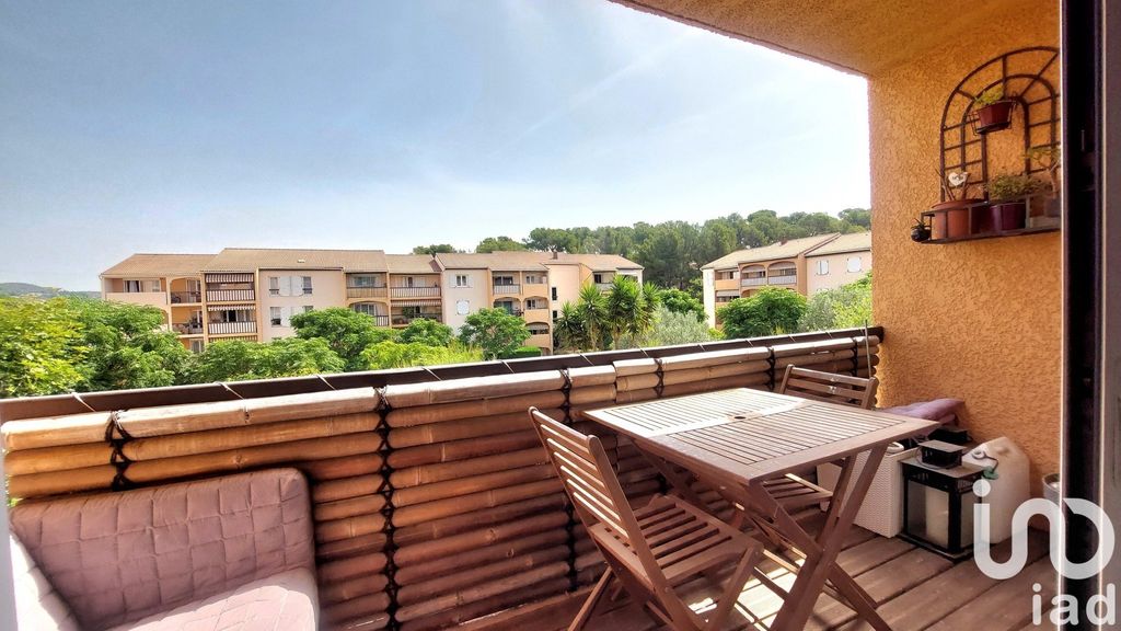 Achat appartement à vendre 3 pièces 69 m² - Hyères