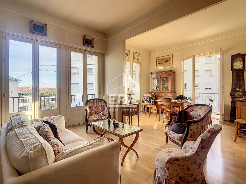 Achat appartement à vendre 3 pièces 70 m² - Cannes