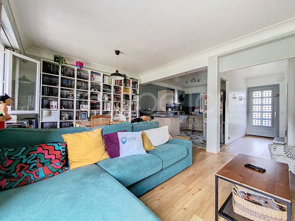 Achat maison à vendre 3 chambres 85 m² - Jurançon