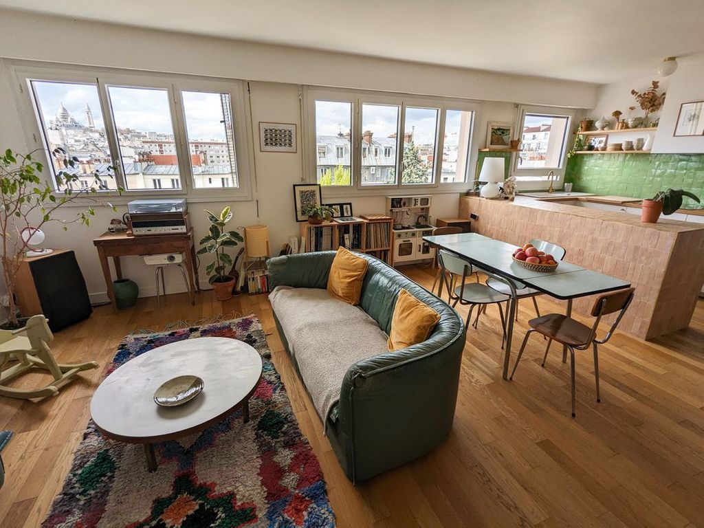 Achat appartement à vendre 3 pièces 74 m² - Paris 18ème arrondissement