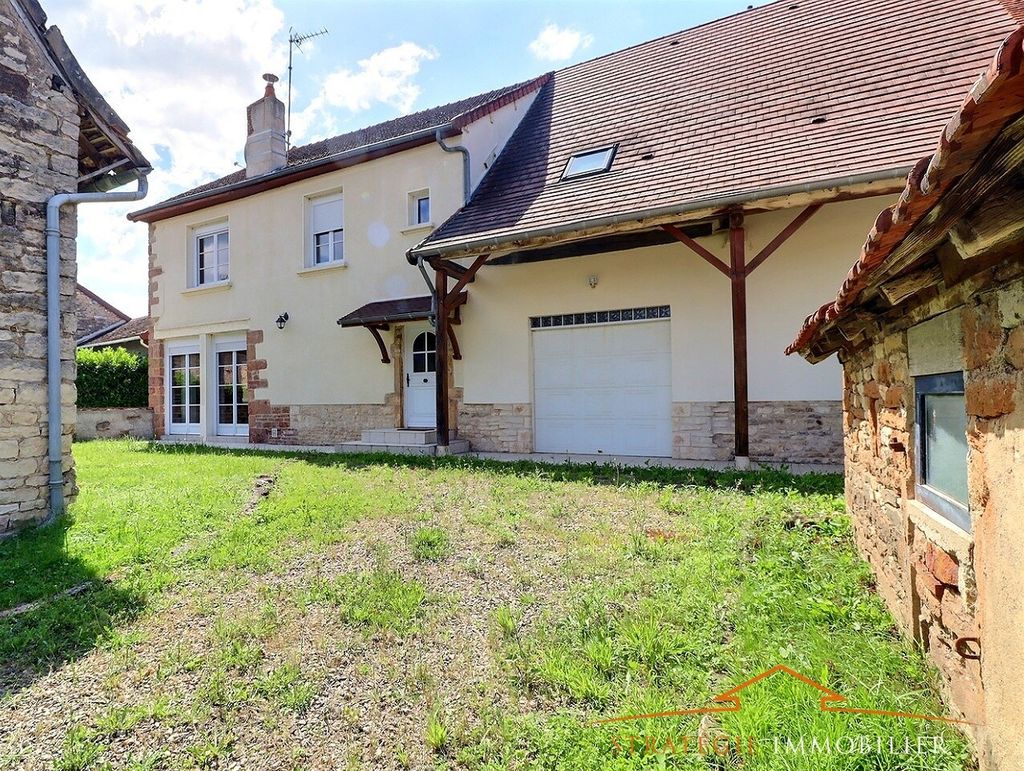 Achat maison à vendre 5 chambres 174 m² - Messey-sur-Grosne