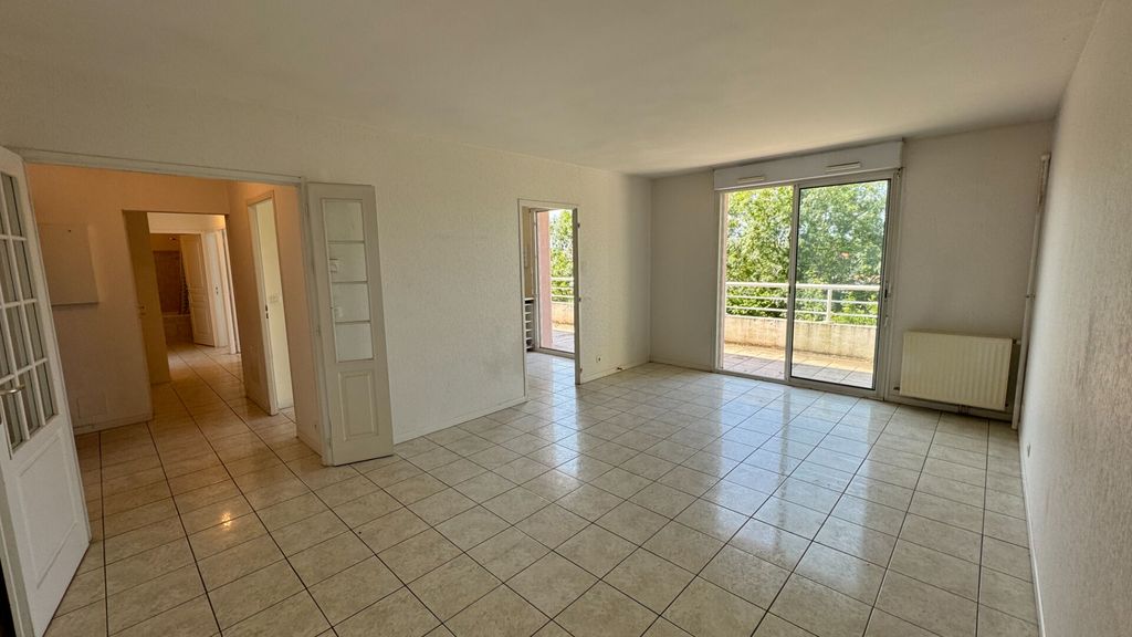 Achat appartement à vendre 3 pièces 67 m² - Pau