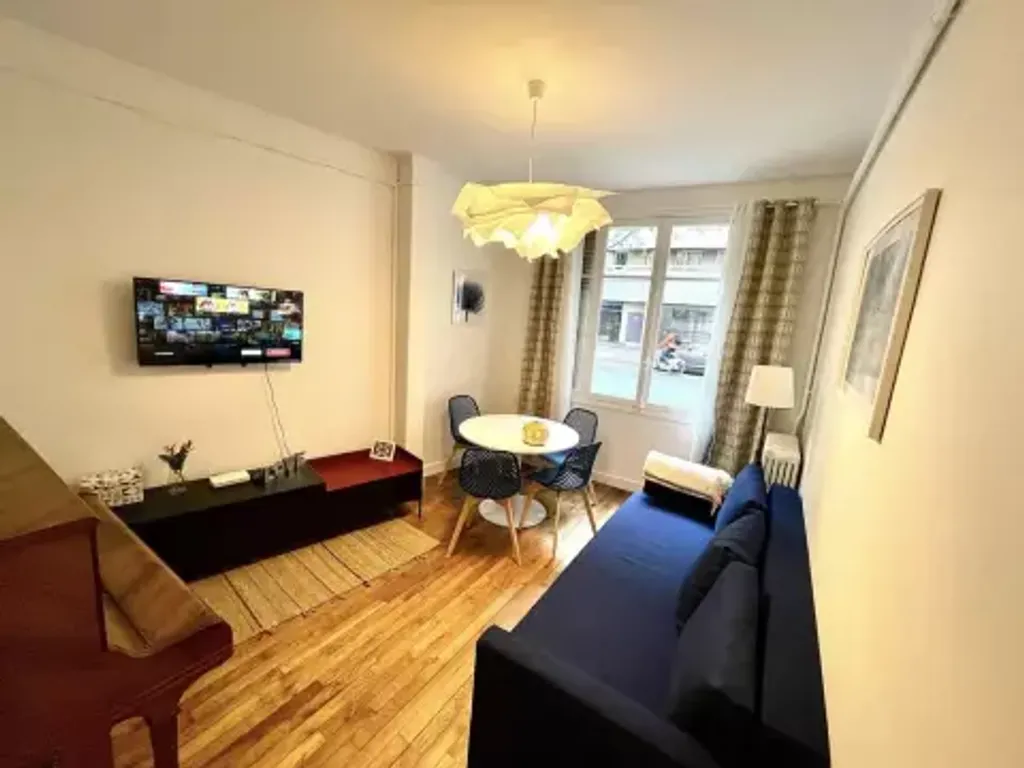 Achat appartement à vendre 2 pièces 45 m² - Paris 19ème arrondissement