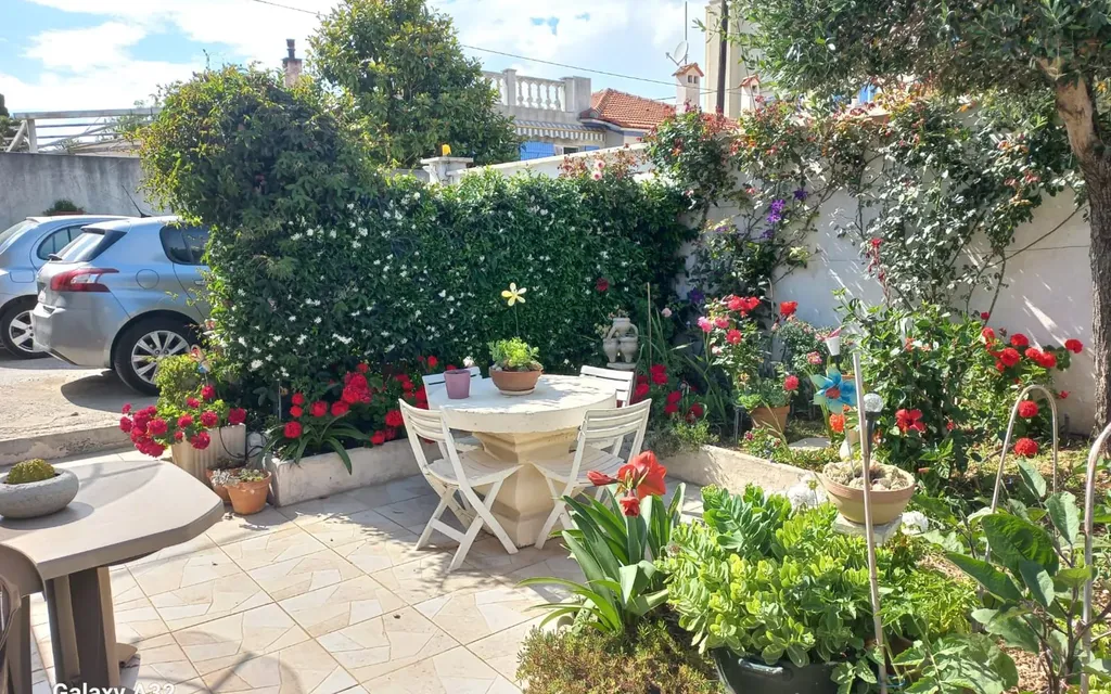 Achat maison à vendre 2 chambres 48 m² - Antibes