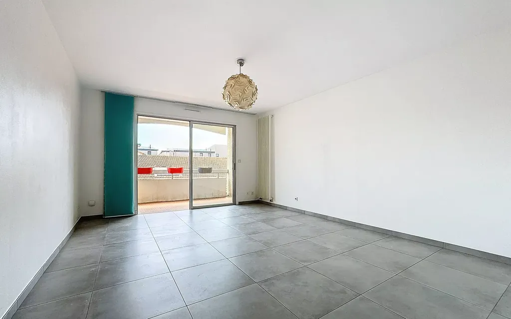 Achat appartement à vendre 3 pièces 74 m² - Valence