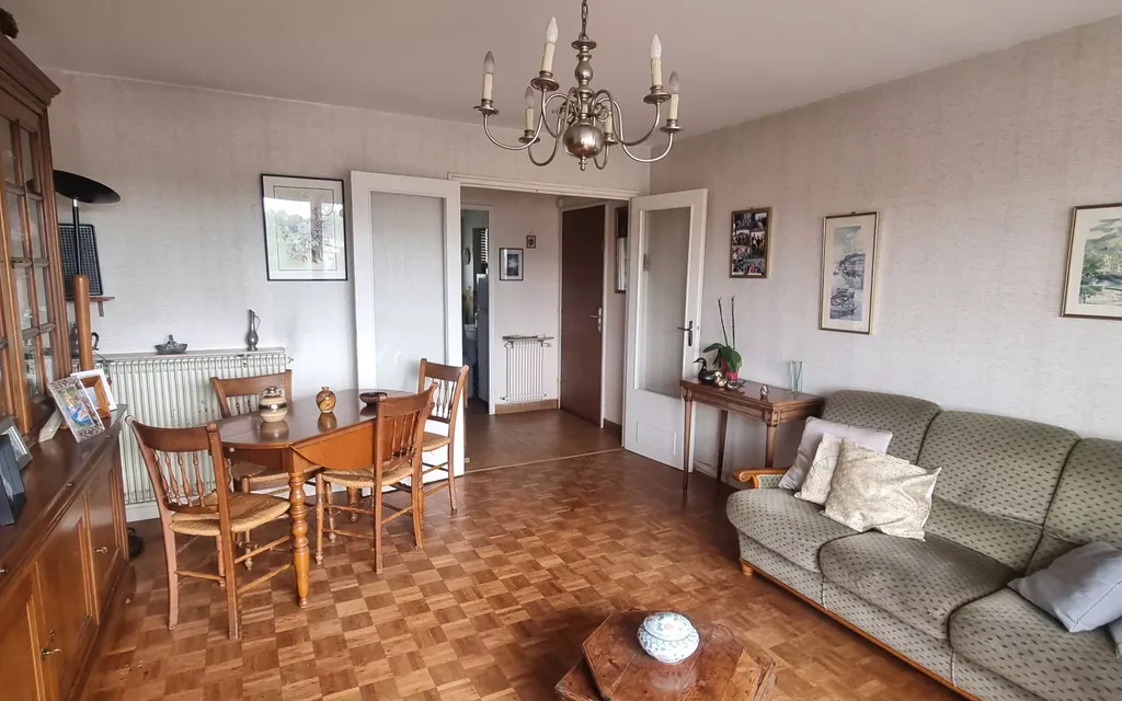 Achat appartement à vendre 4 pièces 71 m² - Saint-Pierre-d'Irube