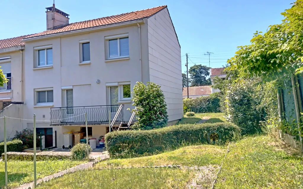 Achat maison à vendre 5 chambres 106 m² - Cholet