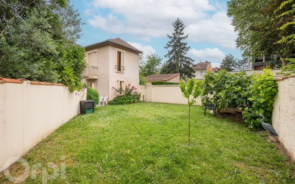 Achat maison à vendre 5 chambres 120 m² - Créteil