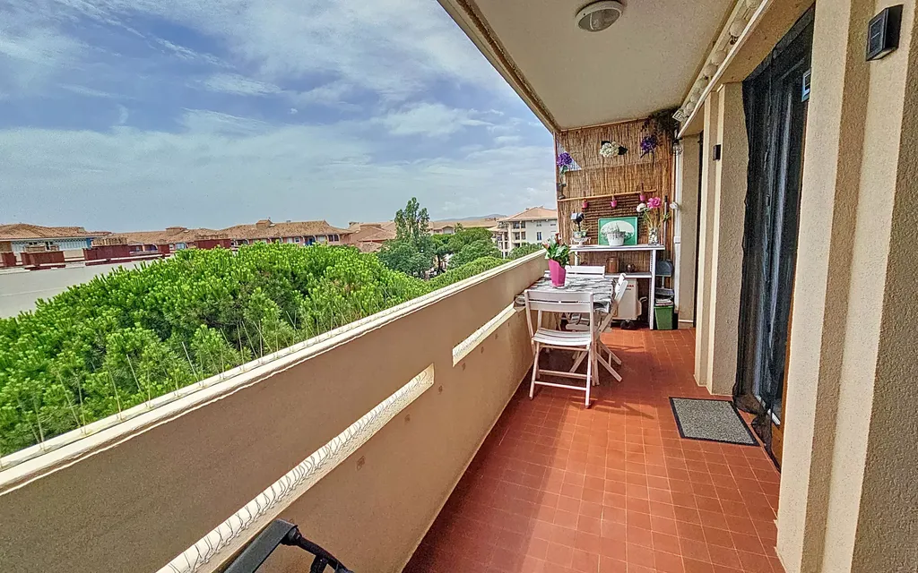 Achat appartement à vendre 2 pièces 33 m² - Fréjus