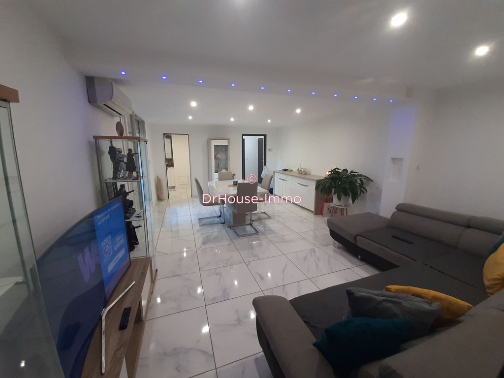 Achat appartement à vendre 5 pièces 95 m² - Marignane