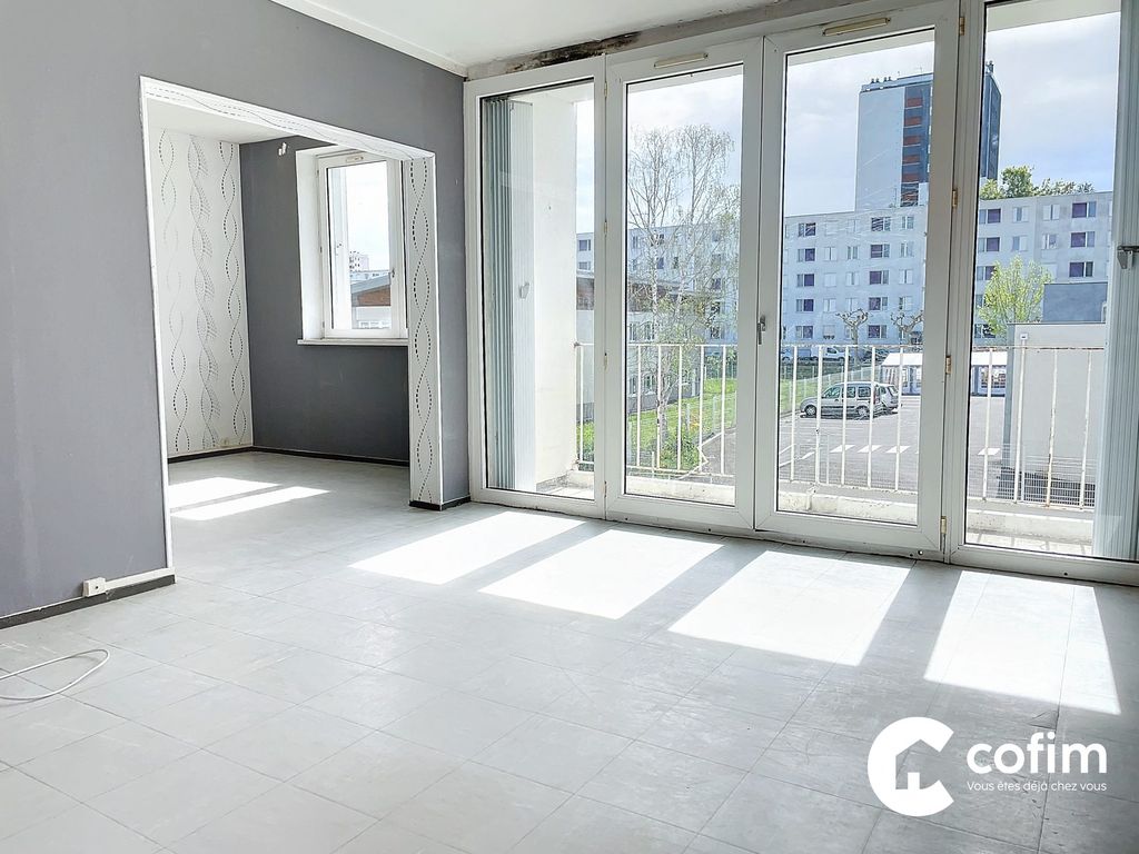 Achat appartement à vendre 5 pièces 87 m² - Mourenx