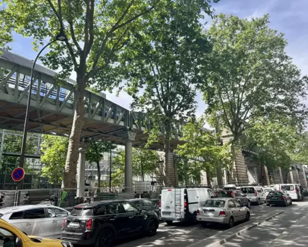 Achat duplex à vendre 2 pièces 27 m² - Paris 19ème arrondissement