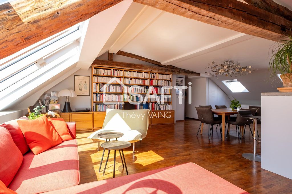 Achat appartement à vendre 4 pièces 121 m² - Paris 10ème arrondissement