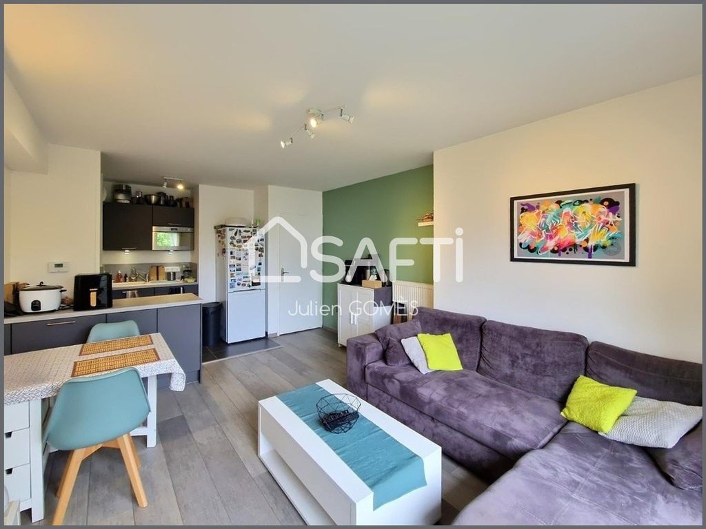 Achat appartement à vendre 2 pièces 47 m² - Villeparisis