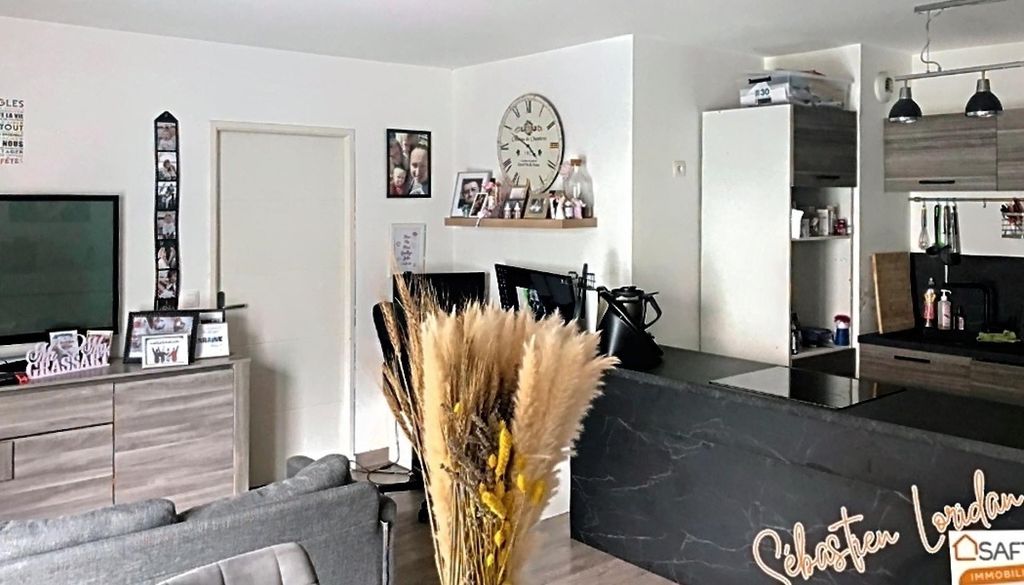 Achat appartement à vendre 3 pièces 66 m² - Capinghem