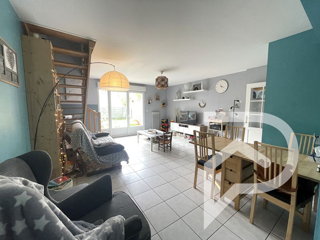 Achat maison à vendre 3 chambres 80 m² - Crépy-en-Valois