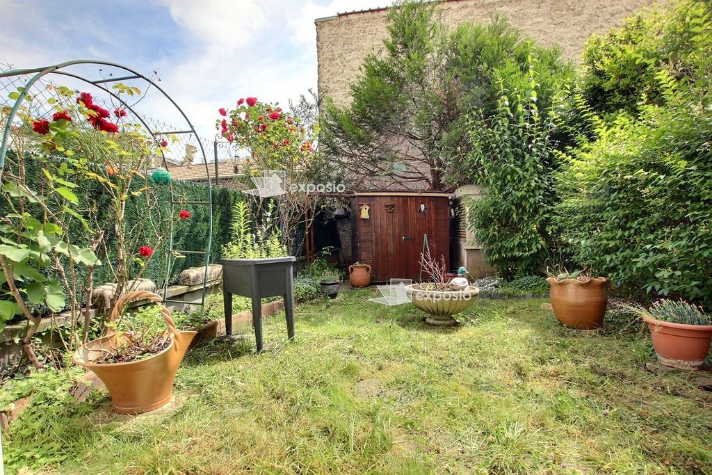 Achat appartement à vendre 3 pièces 61 m² - Pantin