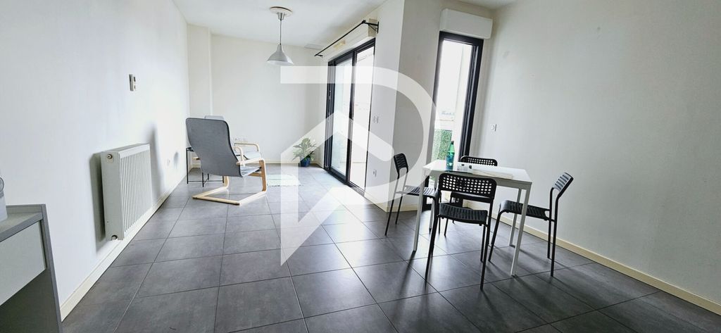 Achat appartement à vendre 3 pièces 60 m² - Bordeaux