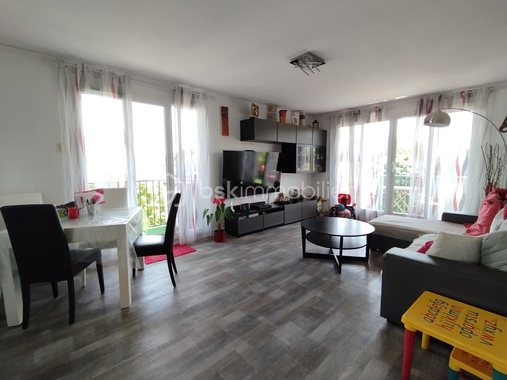 Achat appartement à vendre 3 pièces 77 m² - Vigneux-sur-Seine