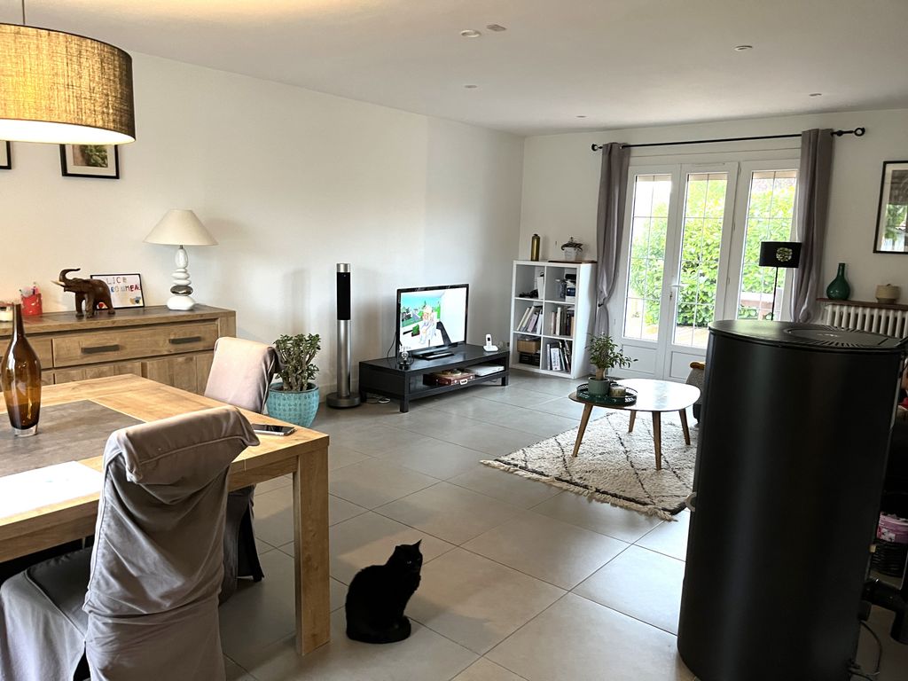 Achat maison à vendre 3 chambres 105 m² - La Villedieu-du-Clain