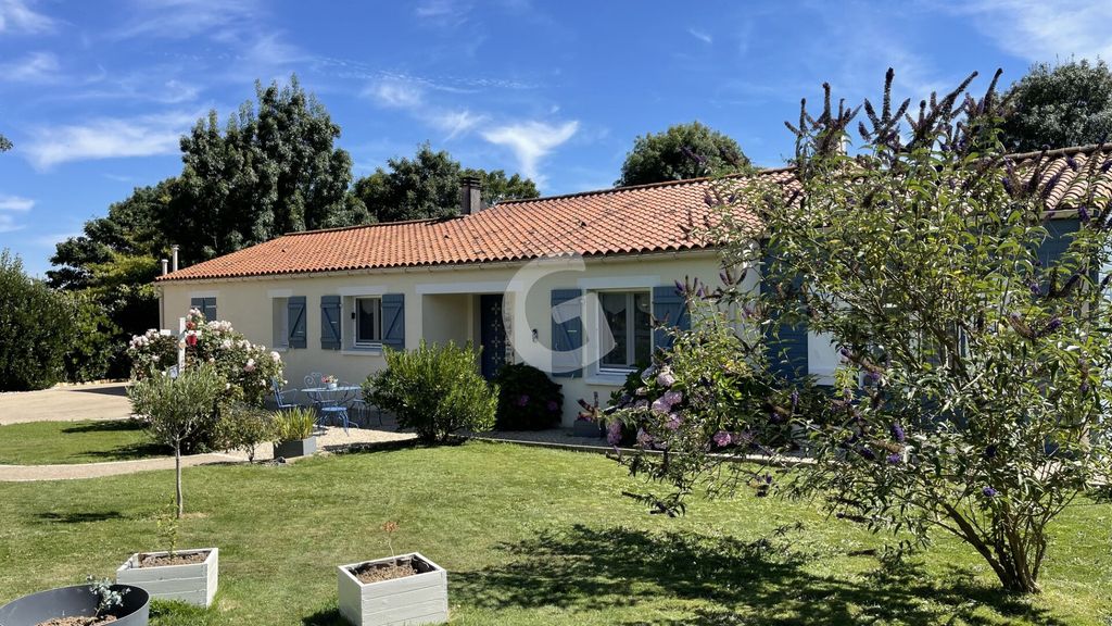 Achat maison 4 chambre(s) - Saint-Cyr-en-Talmondais