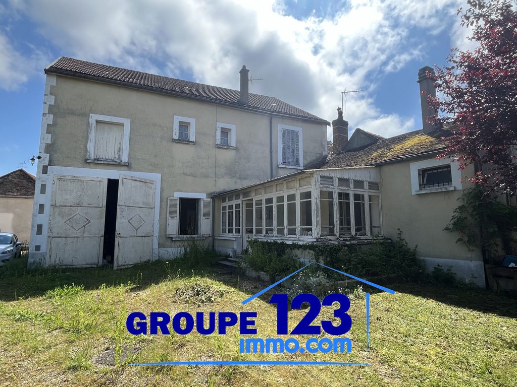 Achat maison à vendre 3 chambres 130 m² - Chemilly-sur-Yonne