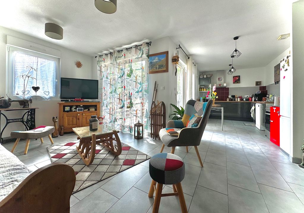 Achat appartement à vendre 4 pièces 90 m² - Dorans