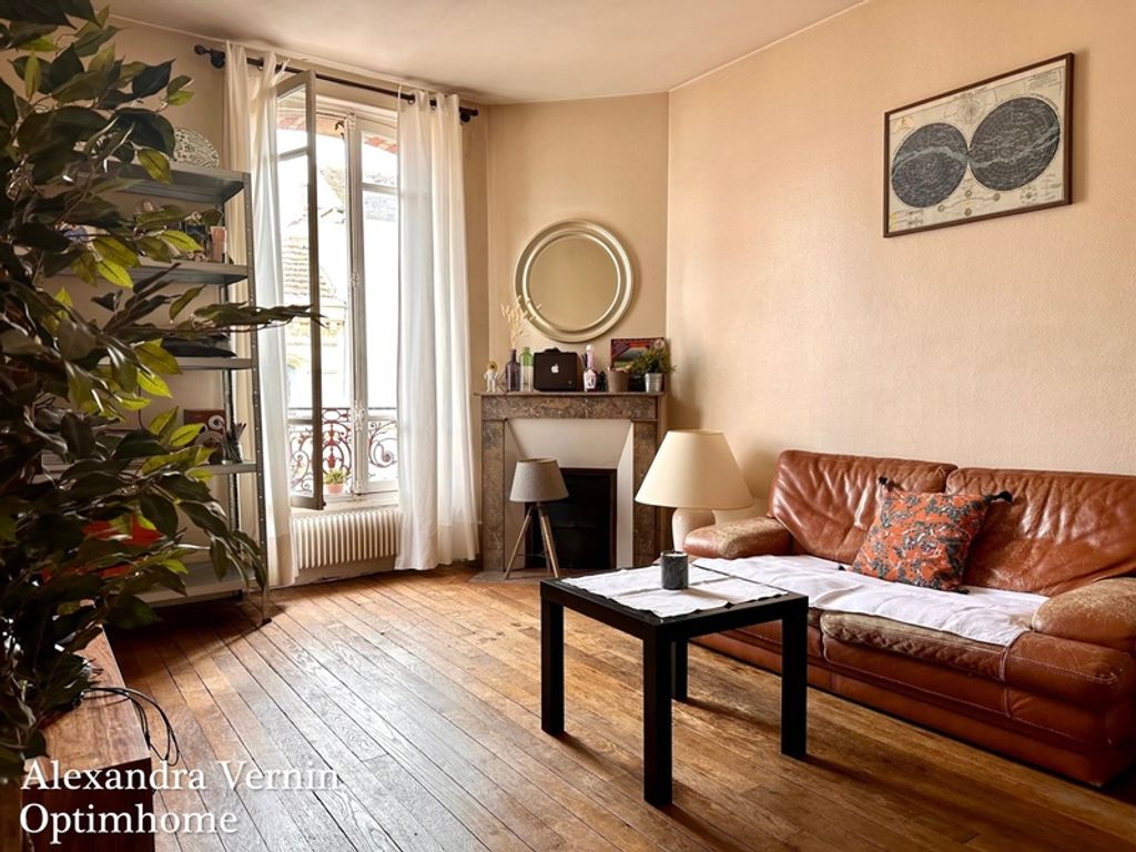 Achat appartement à vendre 3 pièces 53 m² - Saint-Germain-en-Laye