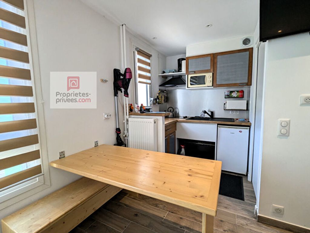 Achat studio à vendre 21 m² - Villeneuve-d'Entraunes