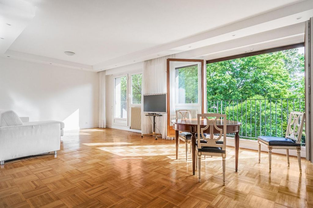 Achat appartement à vendre 5 pièces 120 m² - Paris 19ème arrondissement